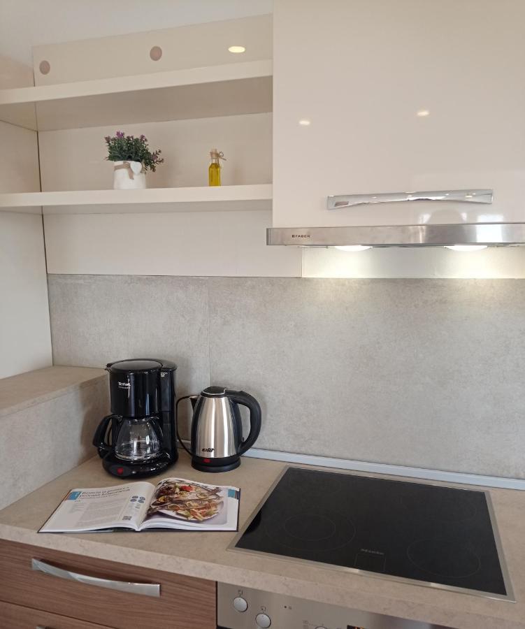 Apartment Lucija With Sea View Dubrovnik Luaran gambar