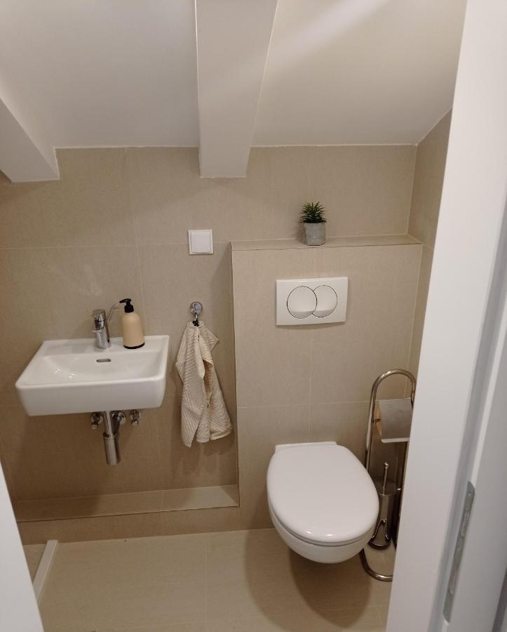 Apartment Lucija With Sea View Dubrovnik Luaran gambar