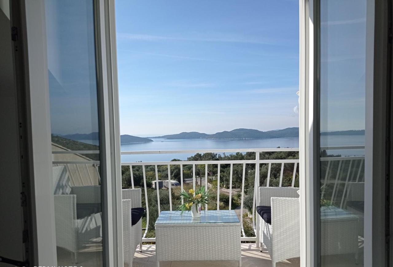 Apartment Lucija With Sea View Dubrovnik Luaran gambar